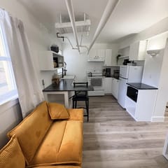 The Downtown Hideaway