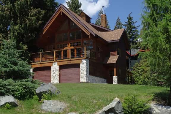 Big Red Lodge - Image 1